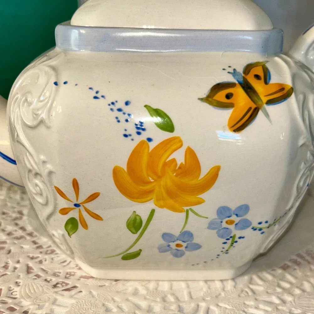 Vtg Ellgreave Ceramic‎ Teapot Hand Painted Butterfly Floral Blue  Cottagecore